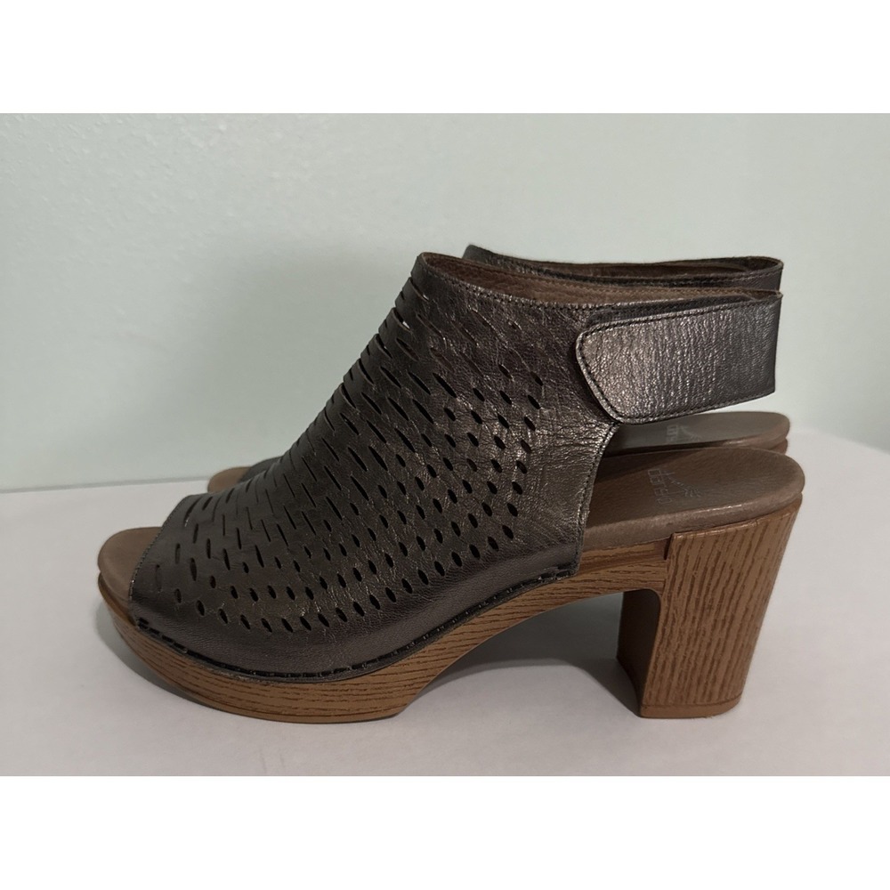 Dansko Danae Heel Sandals Womens Size 10.5-11 EU 41 Pewter Metallic Slingback